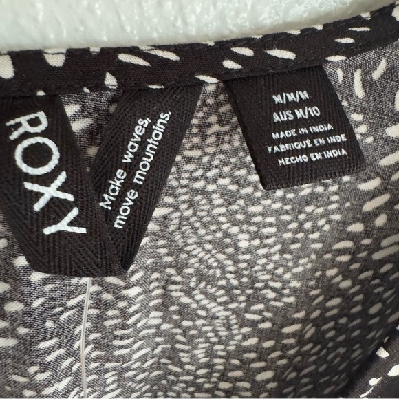 NWT Roxy Spirit Awakes Black and White Polka Dot Spring Patterned Romper Size M - Picture 9 of 11